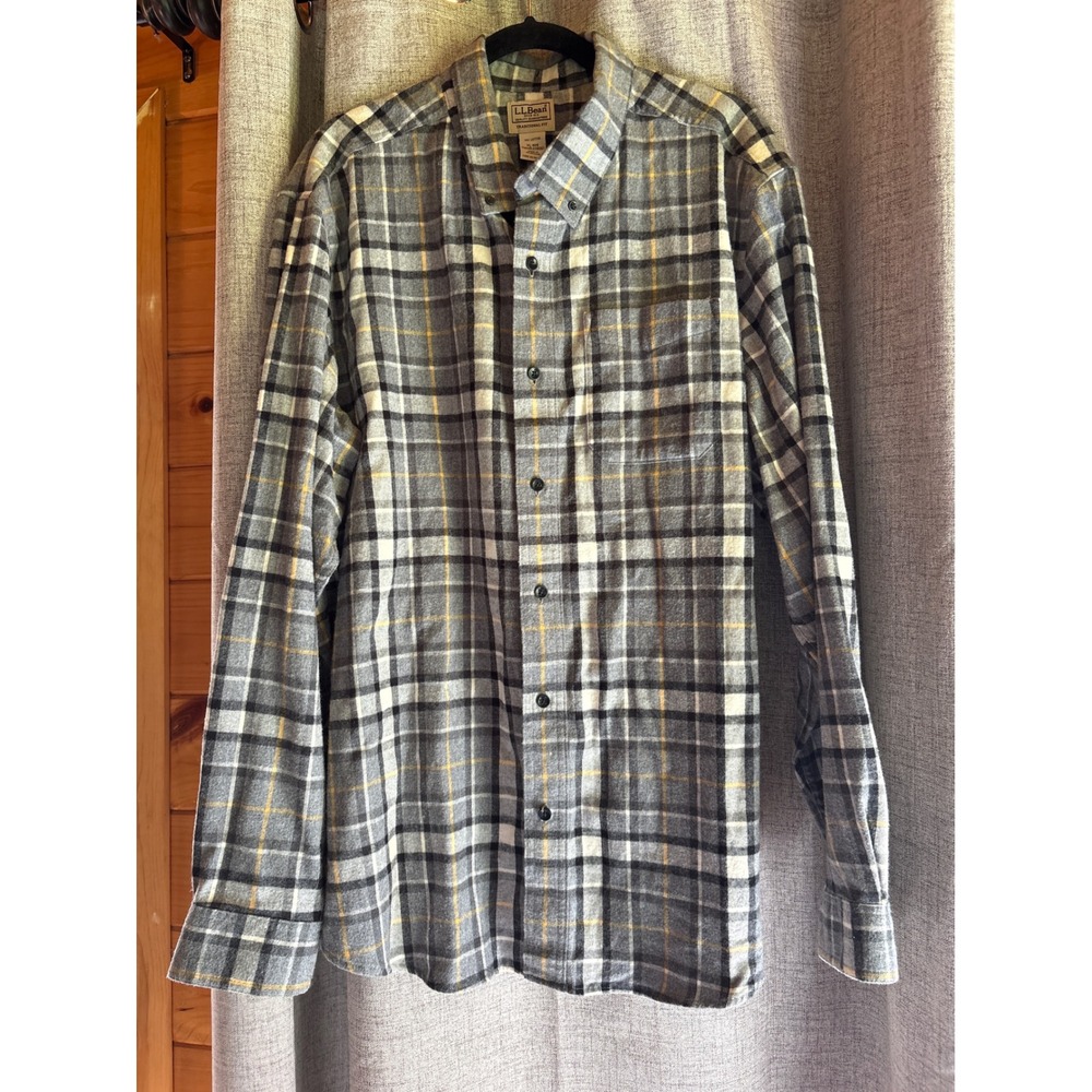LL Bean Mens XL Flannel Shirt Traditional Fit Grey Plaid Cotton Button Down